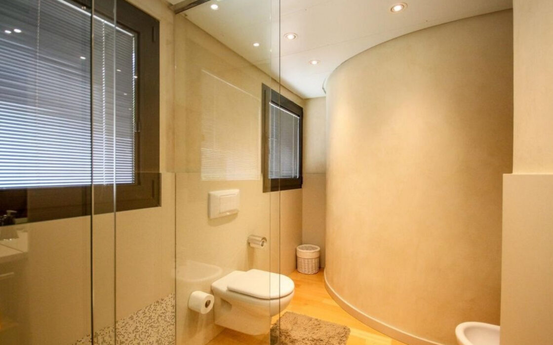 Особняк в Барселоні 1000 кв.м з чудовим видом