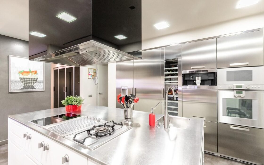 Квартира 500 кв.м з терасою в Барселоні на проспекті Бонанова