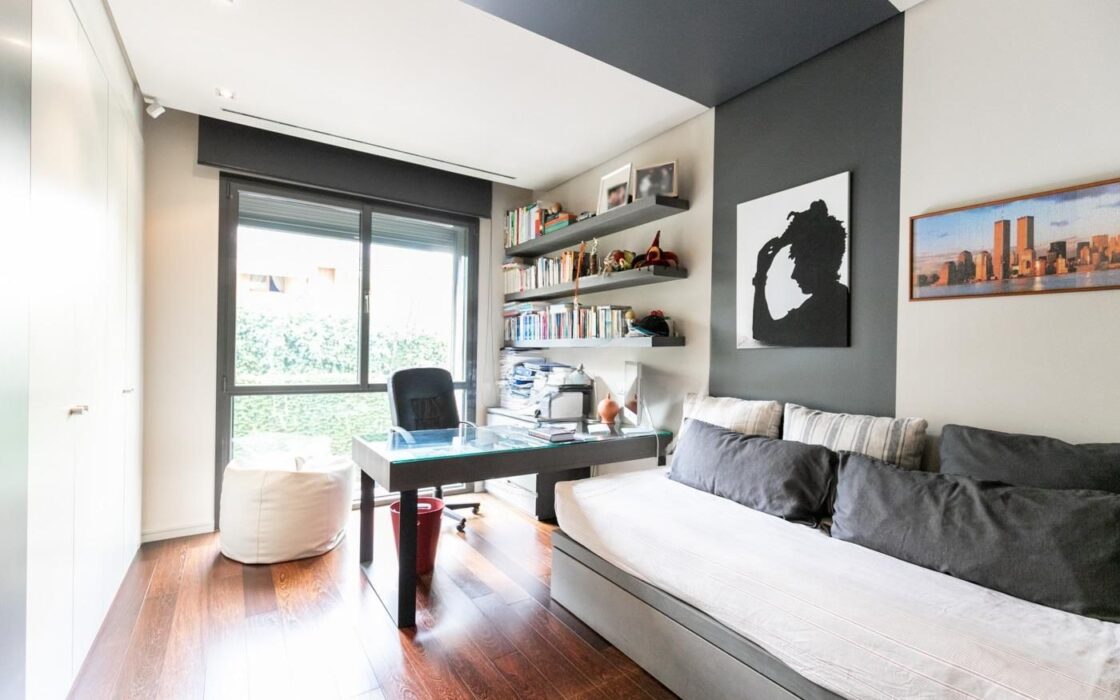 Квартира 500 кв.м з терасою в Барселоні на проспекті Бонанова