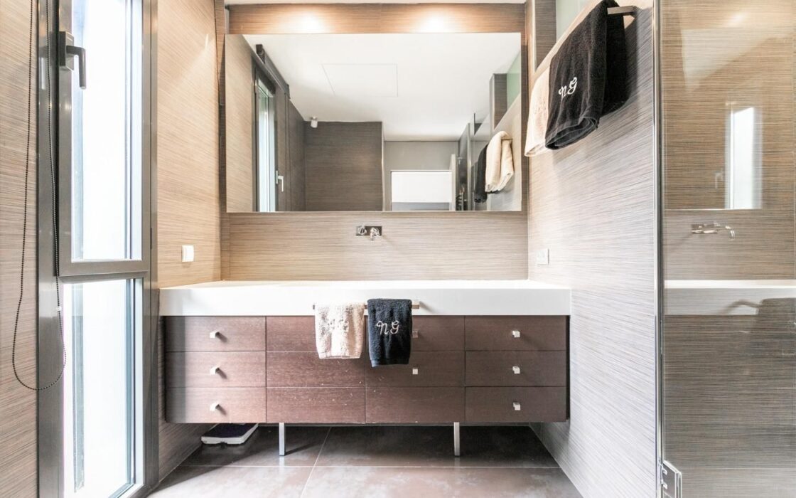 Квартира 500 кв.м з терасою в Барселоні на проспекті Бонанова