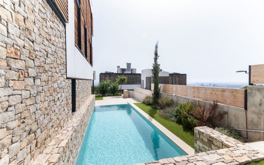 Новий розкішний будинок з басейном у Саррії, Барселона 498 кв.м