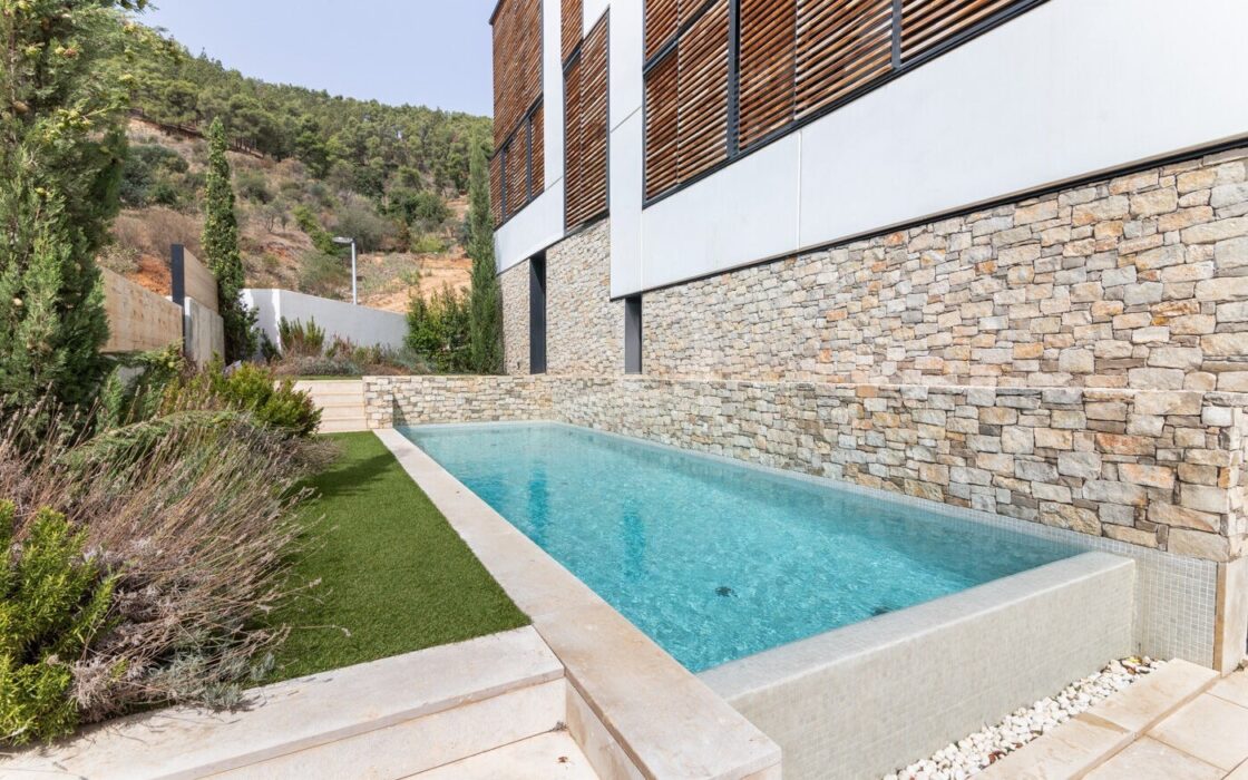 Новий розкішний будинок з басейном у Саррії, Барселона 498 кв.м