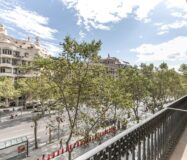 Квартира 220 кв.м з видом на Ла Педреру в Барселоні