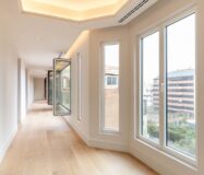 Отремонтированная квартира с террасой в Барселоне 279 кв.м