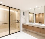 Отремонтированная квартира с террасой в Барселоне 279 кв.м