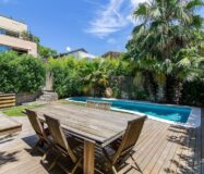 Елегантний особняк з басейном у Педральбесі, Барселона