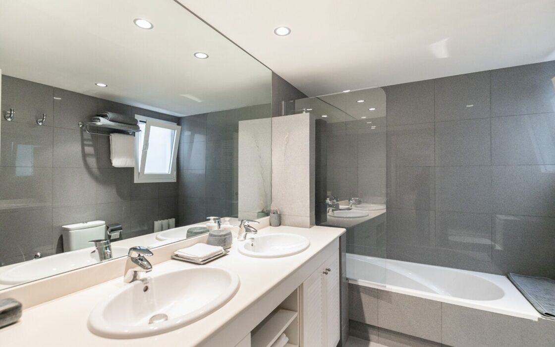 Эксклюзивный пентхаус с террасой в Педральбесе, 300 кв.м.