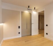 Квартира з терасою та паркуванням у Туро Парк, Барселона 200 кв.м