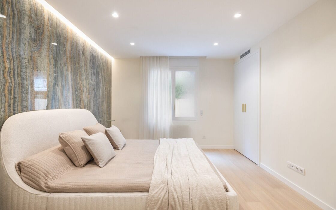 Квартира 197 кв.м з ремонтом в Сант Жервази, Барселона