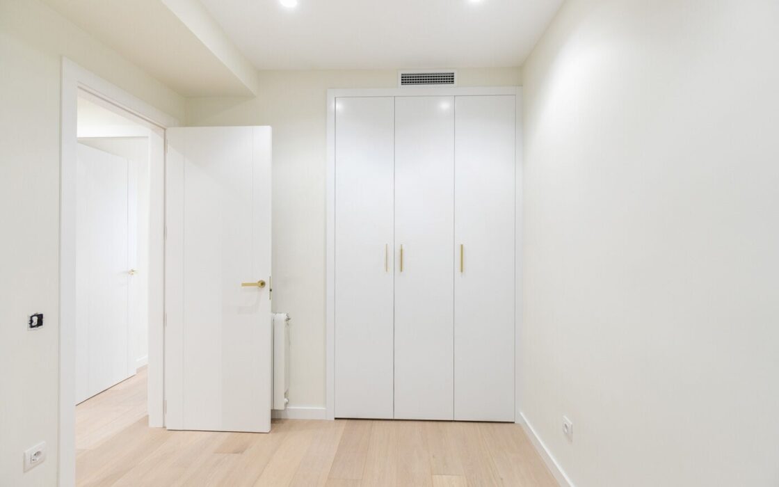 Квартира 197 кв.м з ремонтом в Сант Жервази, Барселона