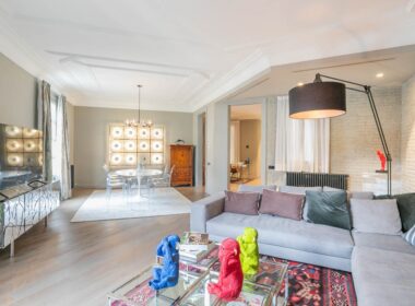 Просторная квартира с террасой в Эшампле, Барселона 3 комнаты