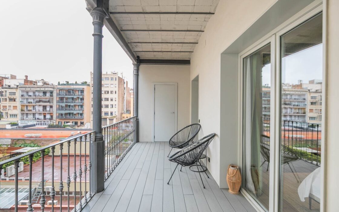 Просторная квартира с террасой в Эшампле, Барселона 3 комнаты