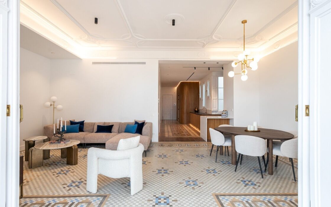 Квартира 3 комнаты в барселонском Эшампле с уникальным интерьером