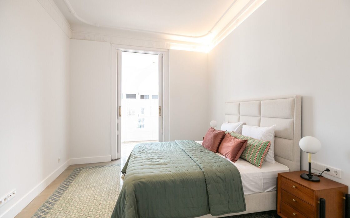 Квартира 3 комнаты в барселонском Эшампле с уникальным интерьером