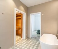 Квартира 3 комнаты в барселонском Эшампле с уникальным интерьером