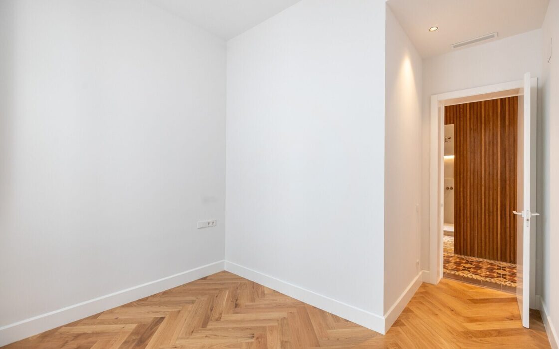 Квартира 3 комнаты в барселонском Эшампле с уникальным интерьером