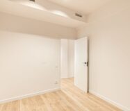 Простора квартира з терасою в Лес Трес Торрес, Барселона