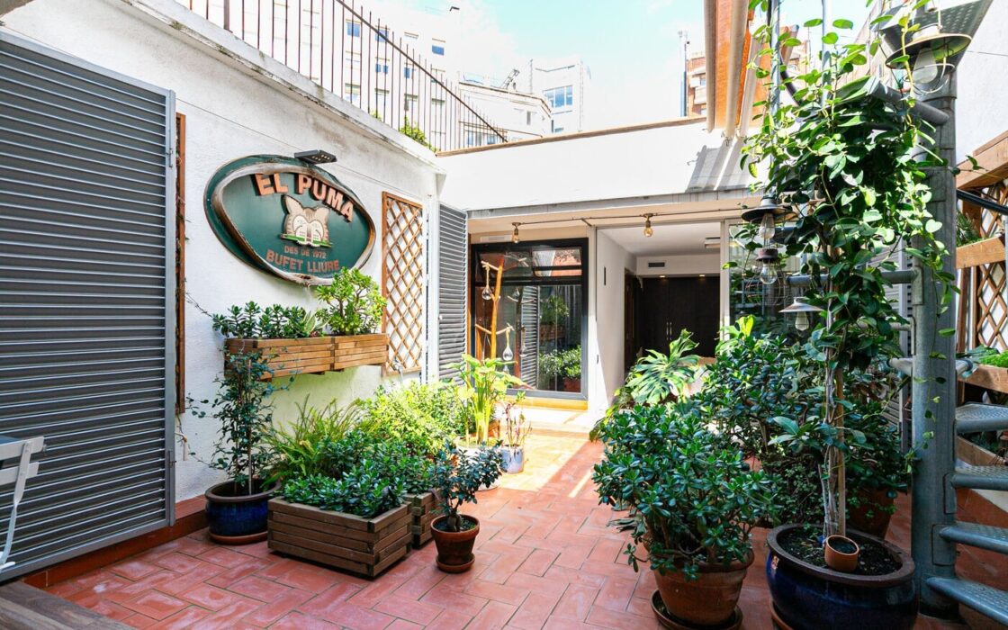 Квартира з терасою в Ешампле, Барселона, 259 кв.м.