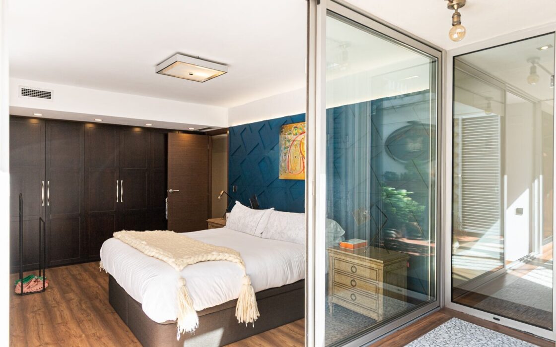 Квартира з терасою в Ешампле, Барселона, 259 кв.м.