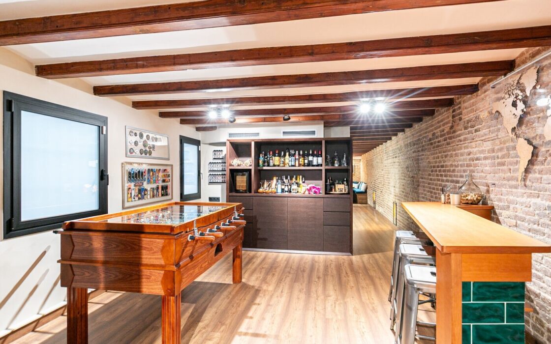 Квартира з терасою в Ешампле, Барселона, 259 кв.м.