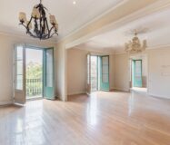 Чотирикімнатна квартира з балконами в Ешампле, Барселона