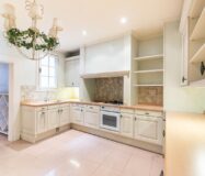 Чотирикімнатна квартира з балконами в Ешампле, Барселона