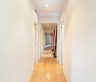 Чотирикімнатна квартира з балконами в Ешампле, Барселона