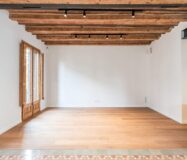 Отреставрированная 3-комнатная квартира в Эшампле, Барселона