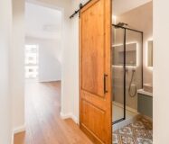 Отреставрированная 3-комнатная квартира в Эшампле, Барселона