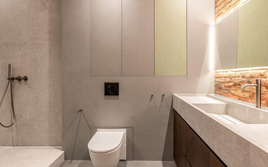 Отреставрированная 3-комнатная квартира в Эшампле, Барселона