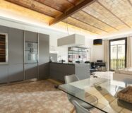 Елегантна квартира 150 кв.м в Ешампле, Барселона