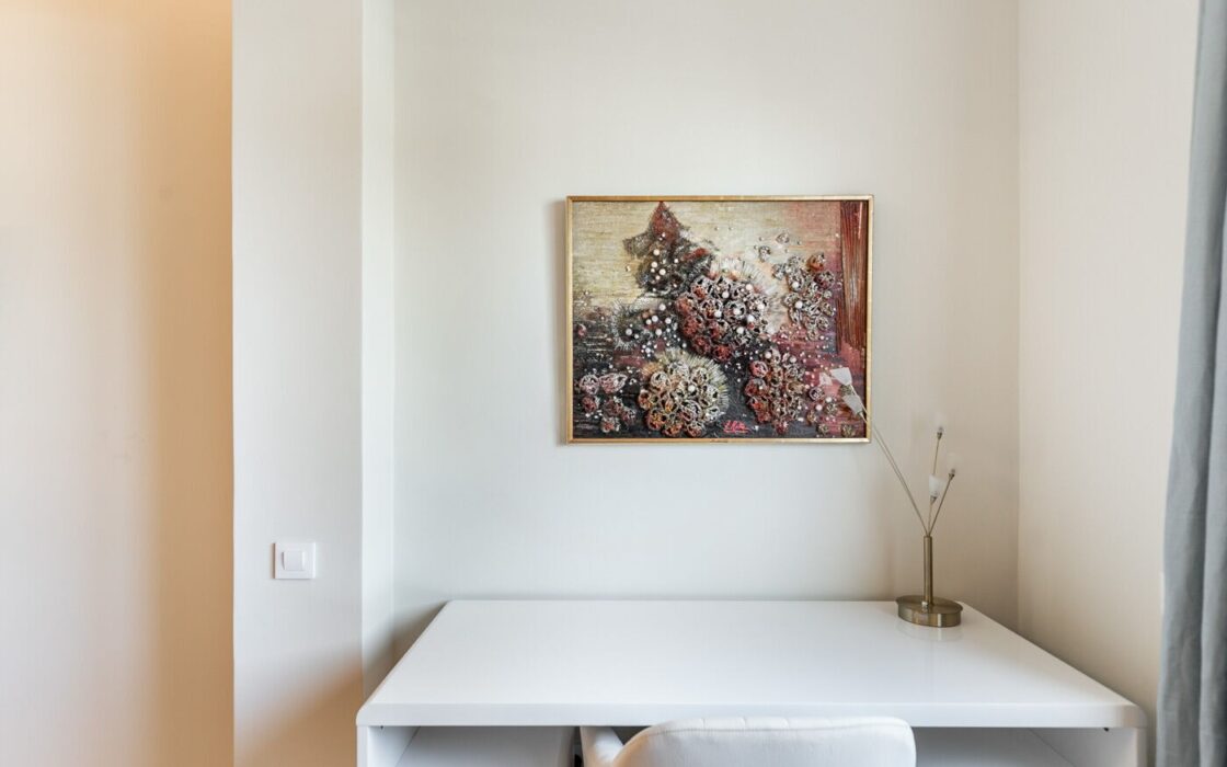 Унікальна квартира 163 кв.м в Ешампле, Барселона з балконом