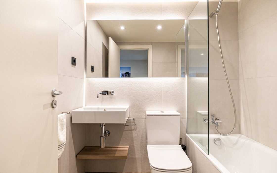 Квартира 132 кв.м с террасой и видом на море, Барселона