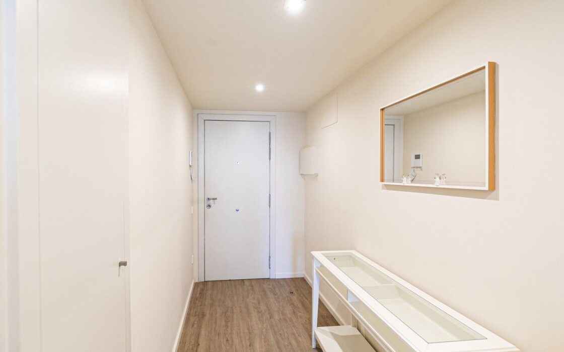 Квартира 132 кв.м с террасой и видом на море, Барселона