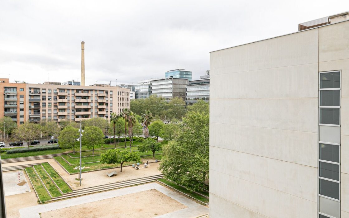 Квартира 132 кв.м с террасой и видом на море, Барселона