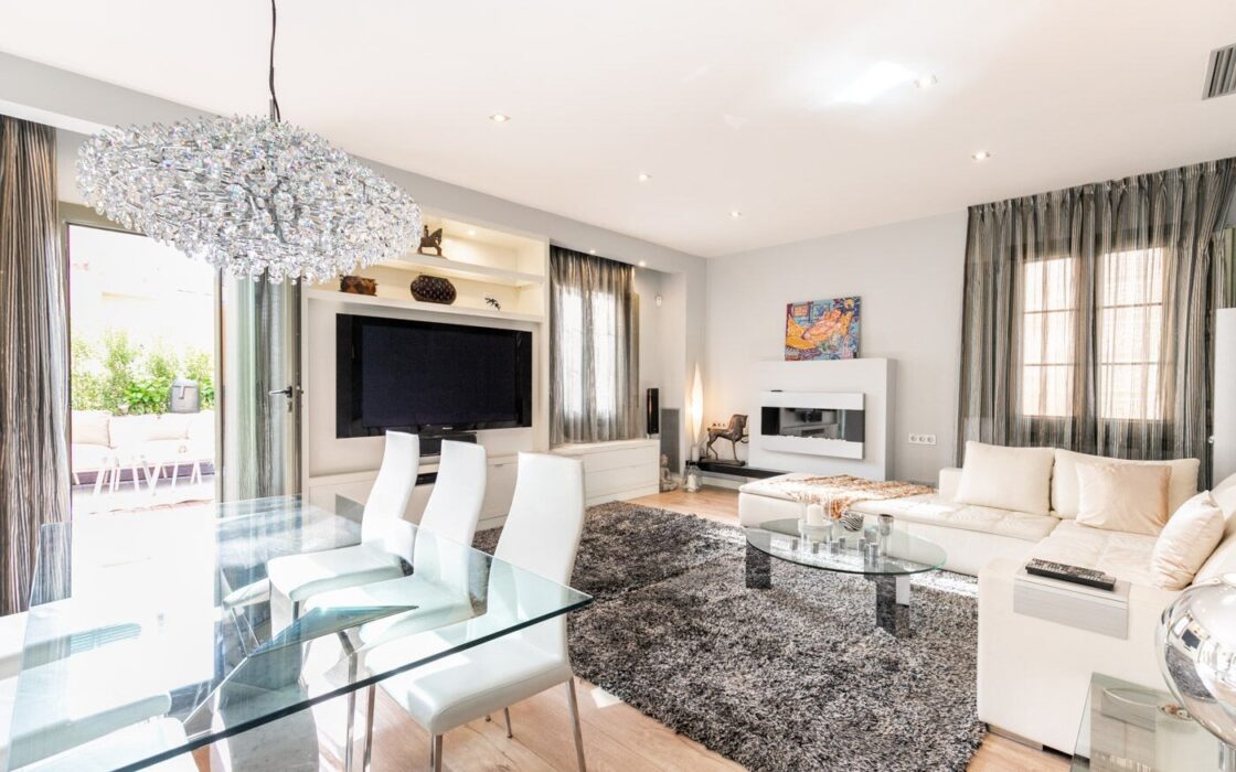 Пентхаус с террасами в Эль-Путчет, Барселона, 3 уровня