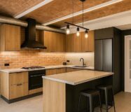 Отремонтированная квартира в центре Барселоны, 4 комнаты