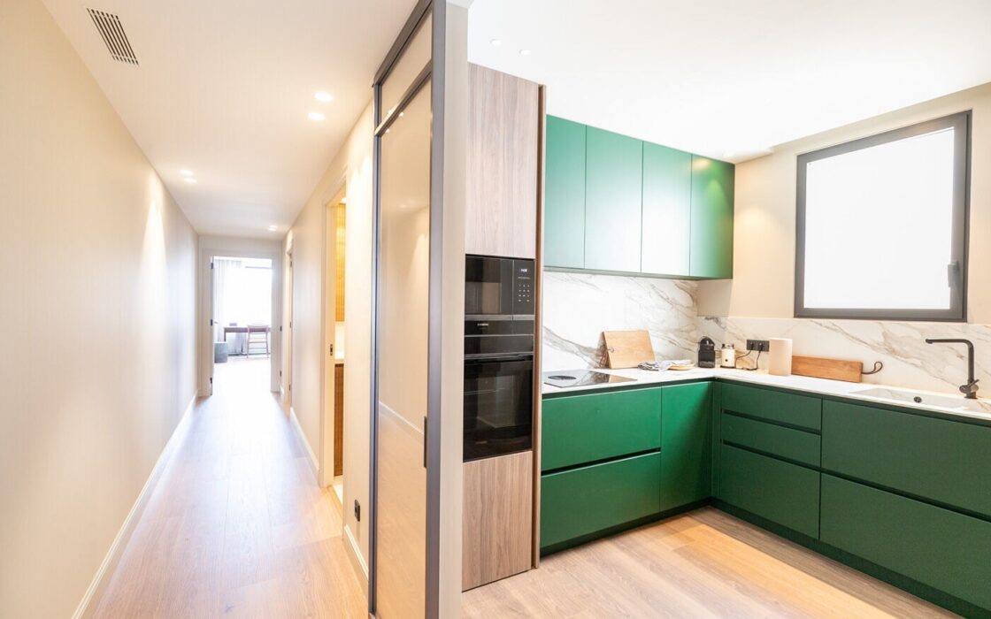 Стильный пентхаус с террасами в Эшампле Эскерра Барселона 112 кв.м