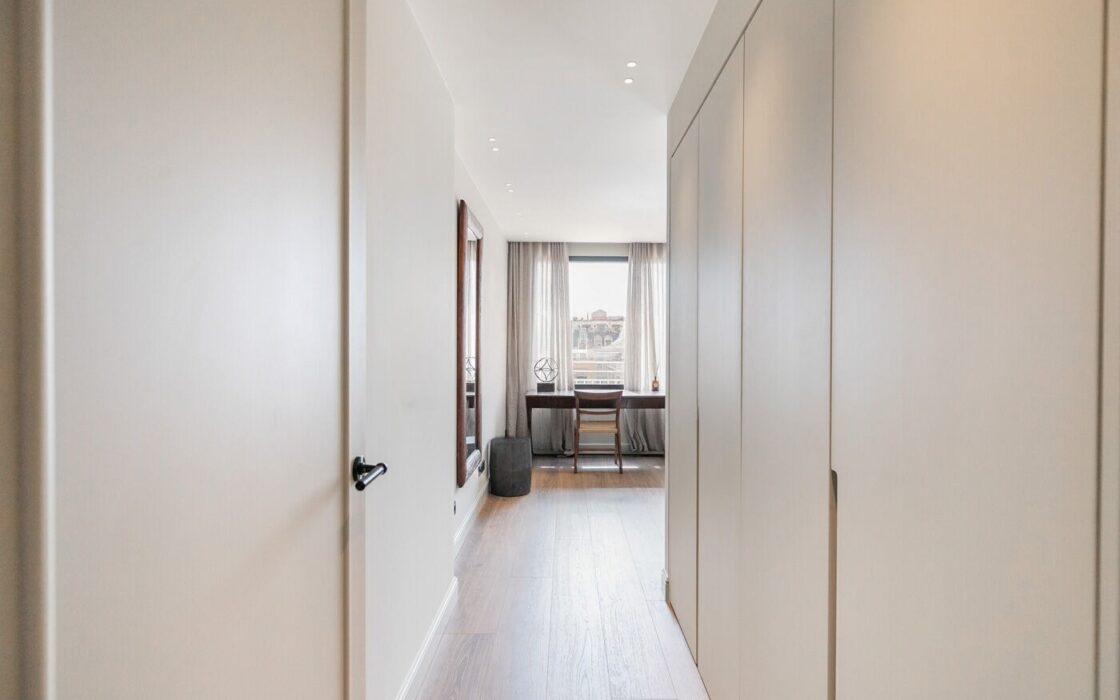 Стильный пентхаус с террасами в Эшампле Эскерра Барселона 112 кв.м