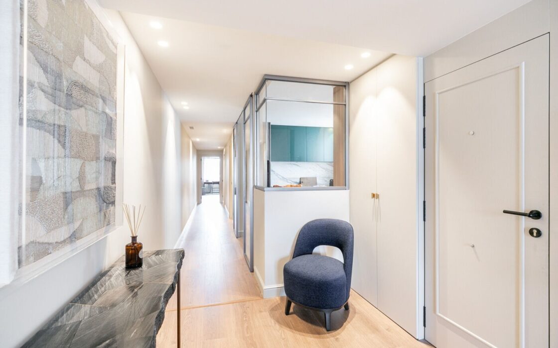 Стильный пентхаус с террасами в Эшампле Эскерра Барселона 112 кв.м