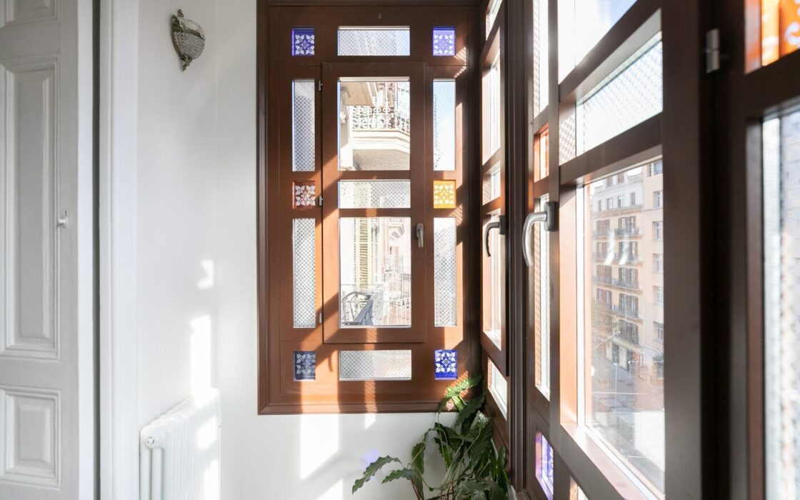 Елегантна квартира з терасою в Ешампле, Барселона 141 кв.м.