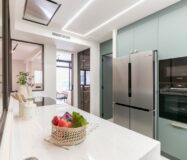 Квартира 163 кв.м с террасой в Сант-Жерваси, Барселона