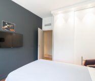 Элегантная квартира с террасой 167 кв.м в Барселоне