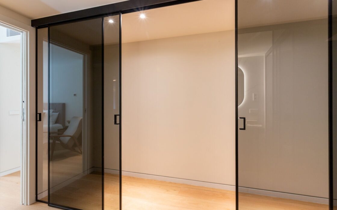 Премиальные апартаменты с террасой в Эшампле Барселона 120 кв.м