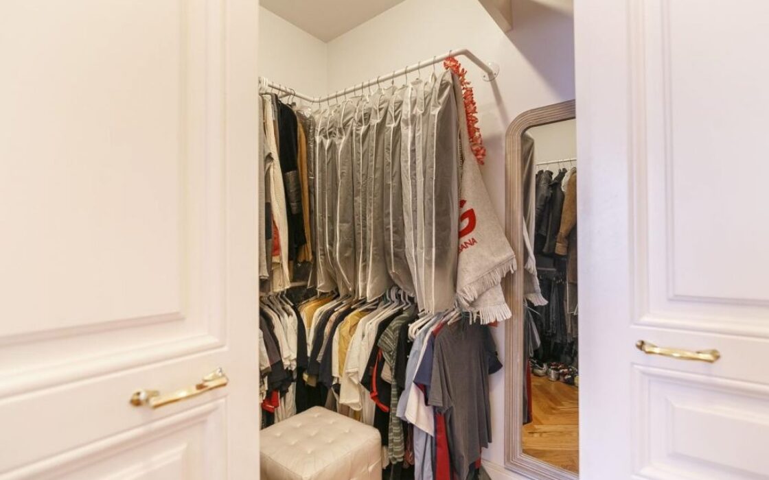 Елегантна квартира в Ешампле з видом на університетські сади