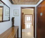 Квартира 177 кв.м под ремонт в историческом здании Барселоны