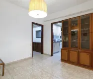 Квартира 177 кв.м под ремонт в историческом здании Барселоны