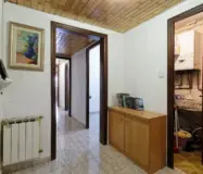 Квартира 177 кв.м под ремонт в историческом здании Барселоны