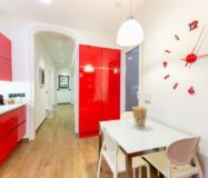 Квартира з терасою 300 кв.м в класичній будівлі Барселони