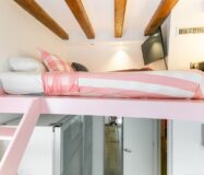 Квартира з терасою 300 кв.м в класичній будівлі Барселони